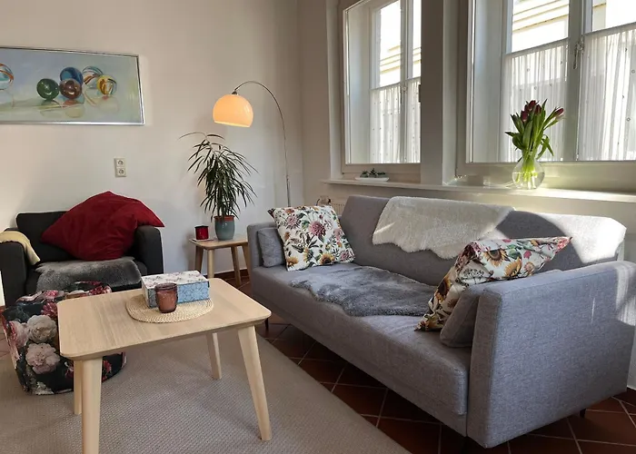 Ferienwohnung am Kirchplatz 25561